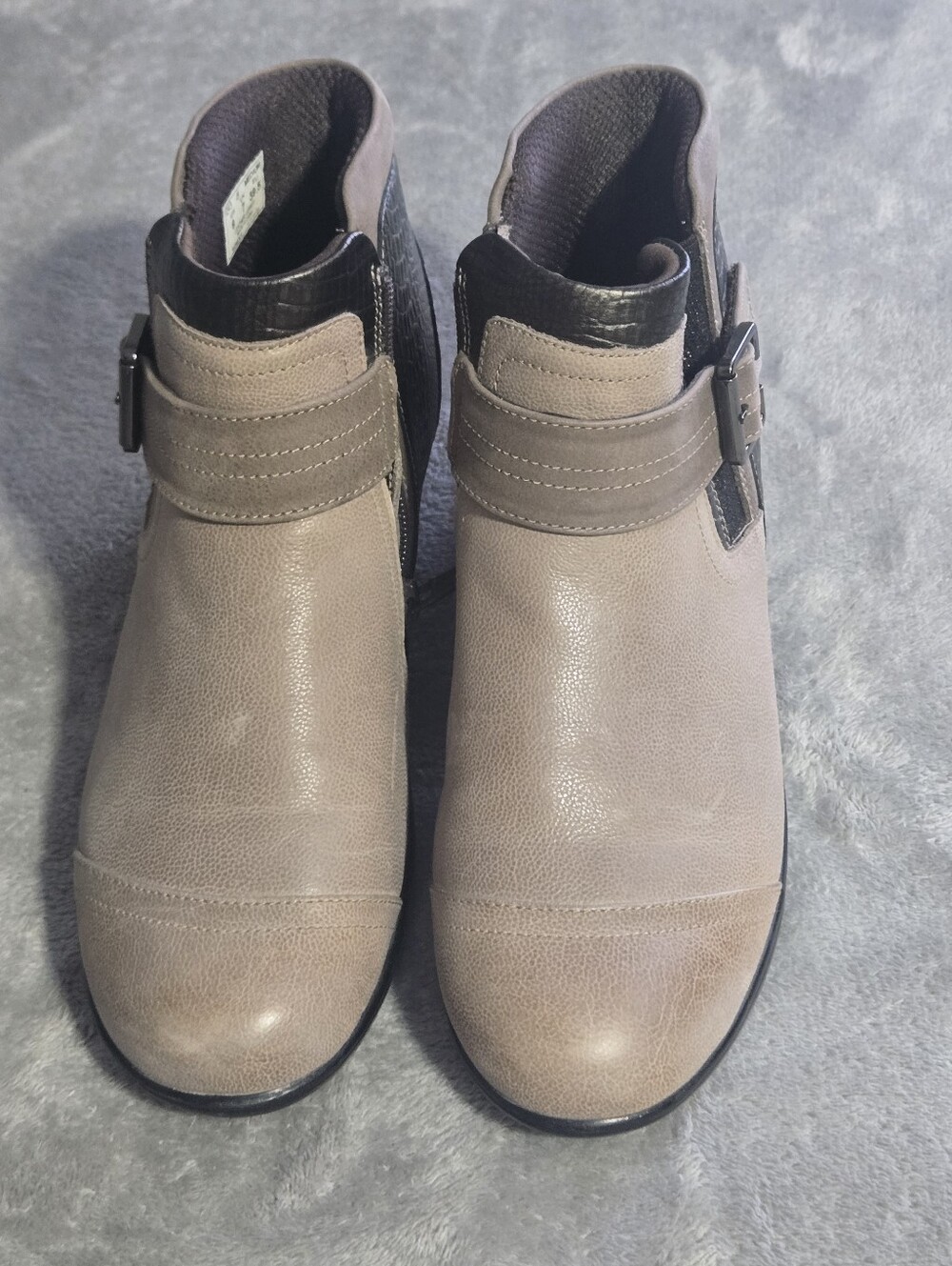 Orthofeet Shoes Womens Size 9 Beige Leather Ankle Bootie Zip Buckle Comfort